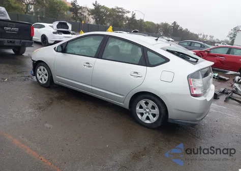 2005 Toyota Prius z USA, uszkodzony, nr VIN JTDKB20U853026644